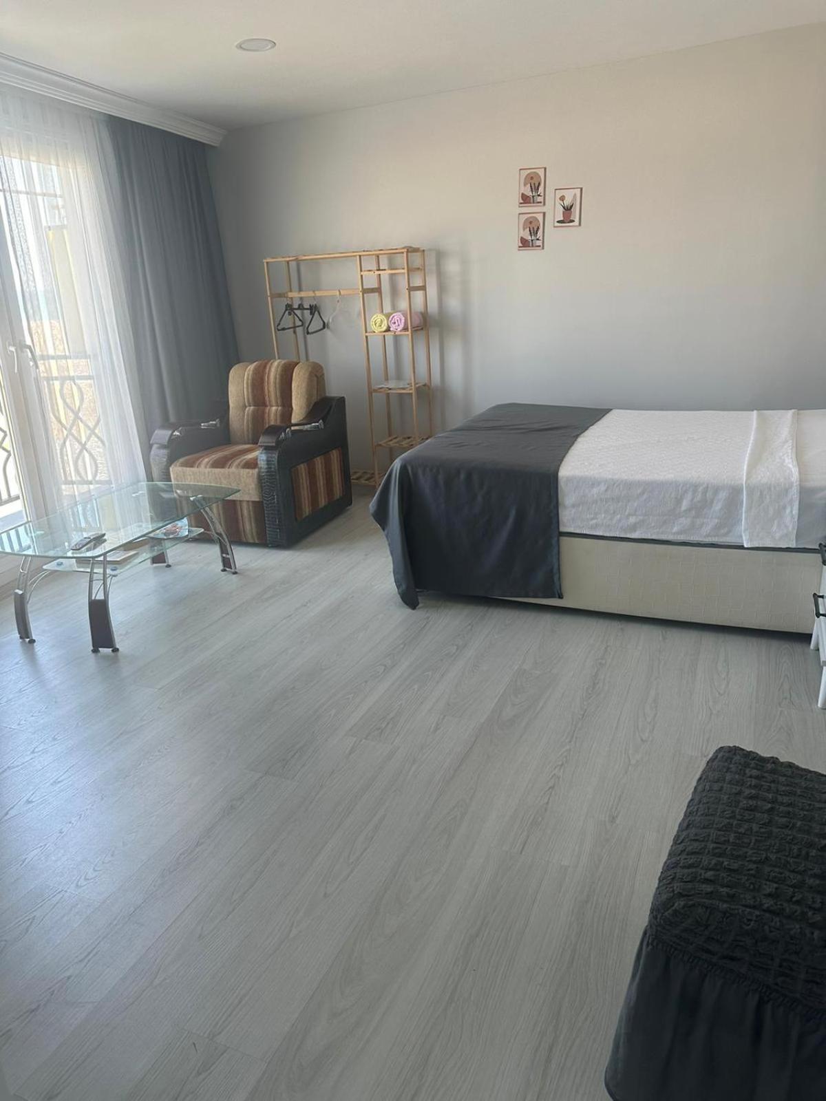 Holiday Beach Hotel Arnavutkoy Buitenkant foto