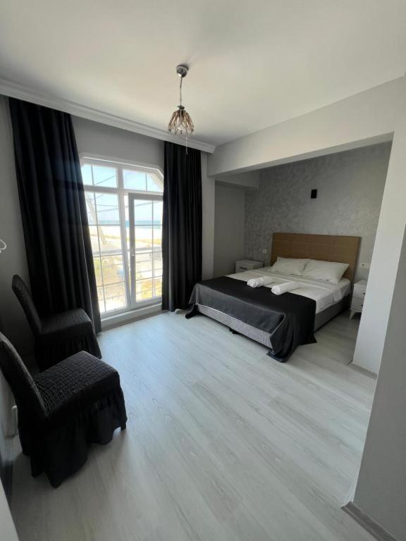 Holiday Beach Hotel Arnavutkoy Buitenkant foto