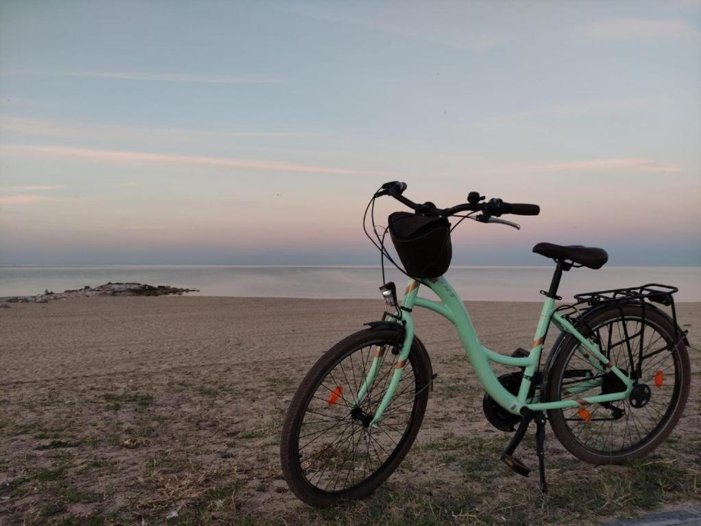 Holiday Beach Hotel Arnavutkoy Buitenkant foto